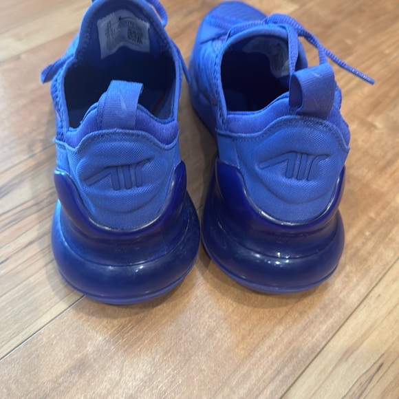 Women’s Nike Air Max 270 - Picture 2 of 5